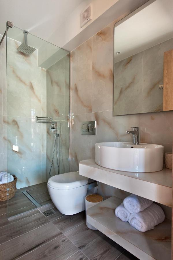 Del Mare Suites Glifa  Exterior photo